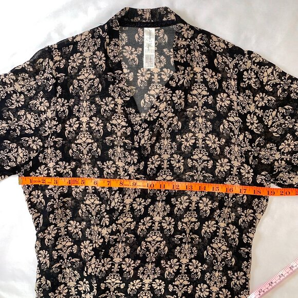 Forever 21 Robe Baroque Pattern Black Tan Ribbon Ruffle Hem Elbow Sleeves Size S - Picture 7 of 10